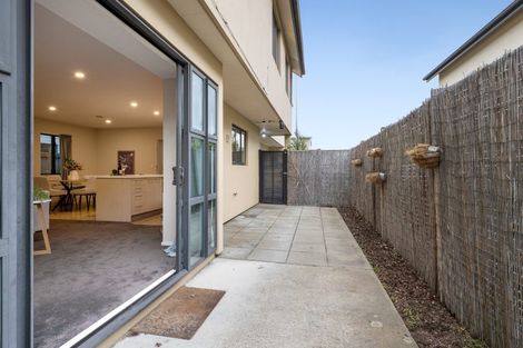 Photo of property in 126 Sherborne Street, St Albans, Christchurch, 8014