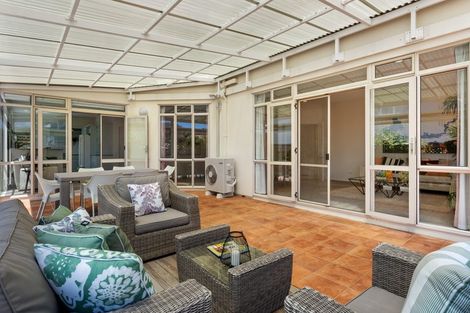 Photo of property in 1/3 Sylvan Park Avenue, Milford, Auckland, 0620