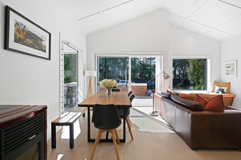 Photo of property in 8 Taylor Street, Cambridge, 3434
