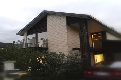 Photo of property in 19 Bluewater Place, Paraparaumu, 5032