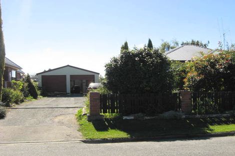 Photo of property in 22 Saint Leonards Road, Temuka, 7920