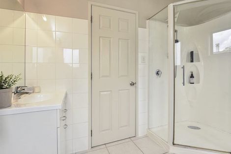 Photo of property in 1 Himikera Avenue, Avondale, Auckland, 1026