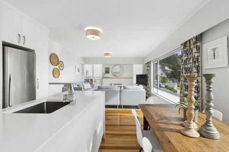 Photo of property in 41a Mantell Street, Seatoun, Wellington, 6022