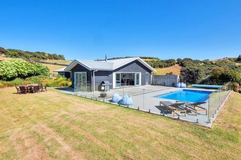 Photo of property in 138a Webber Road, South Head, Helensville, 0874