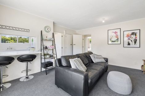 Photo of property in 36a Ranui Terrace, Tawa, Wellington, 5028