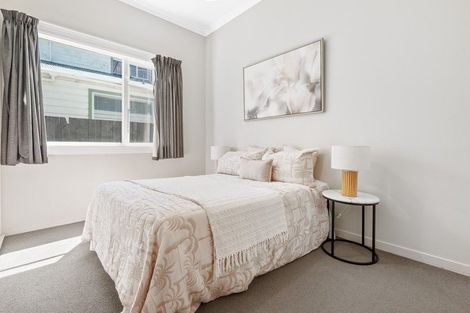 Photo of property in 21 Glenross Street, Glenross, Dunedin, 9011