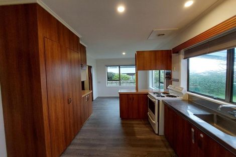 Photo of property in 157a Seaview Road, Westown, New Plymouth, 4310