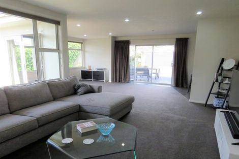 Photo of property in 16 Arthur Street, Holmes Hill, Oamaru, 9401