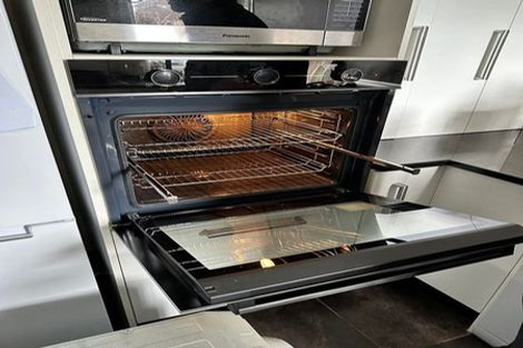 Photo of property in 6 Melville Street, Tawa, Wellington, 5028