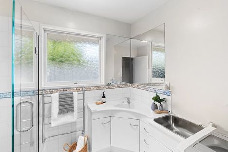 Photo of property in 2/14b Penhelig Place, Burnside, Christchurch, 8053