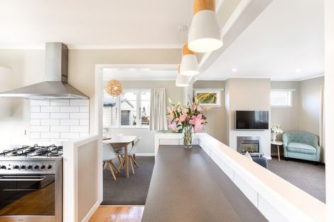 Photo of property in 55a Robinson Street, Cambridge, 3434