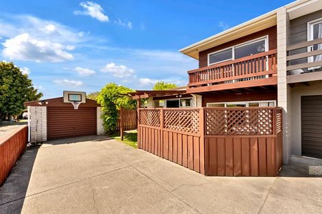 Photo of property in 8b Wyatt Place, Russley, Christchurch, 8042