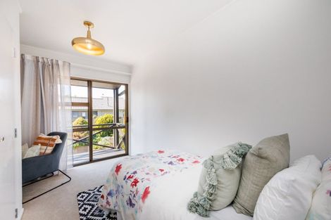 Photo of property in 59 Waterloo Crescent, Hokowhitu, Palmerston North, 4410