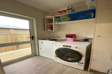 Photo of property in 8 Manatu Lane, Inglewood, 4330