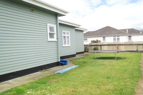 Photo of property in 15 Keepa Street, Levin, 5510