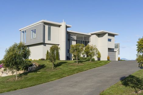 Photo of property in 28 Lindup Road, Lower Moutere, Upper Moutere, 7175