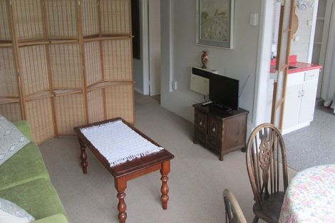 Photo of property in 41 Taunton Terrace, Blockhouse Bay, Auckland, 0600