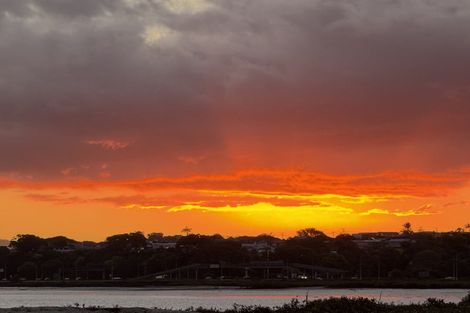 Photo of property in 3/4 Sydney Street, Hauraki, Auckland, 0622