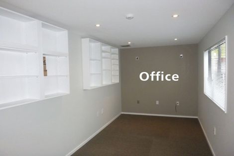 Photo of property in 160 Kings Crescent, Hutt Central, Lower Hutt, 5010