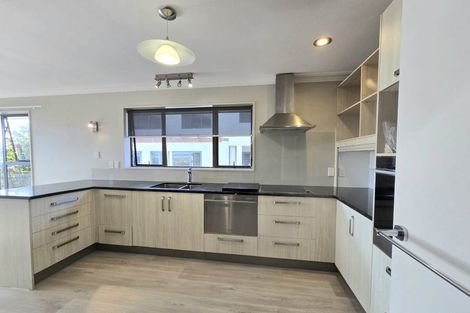 Photo of property in 18 Harbour Drive, Otumoetai, Tauranga, 3110