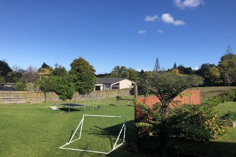 Photo of property in 27a Kenmure Avenue, Forrest Hill, Auckland, 0620