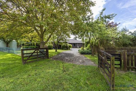 Photo of property in 2377 Homebush Road, Coalgate, 7673