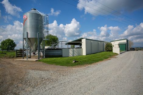 Photo of property in 129 Bell Road, Papamoa, 3187