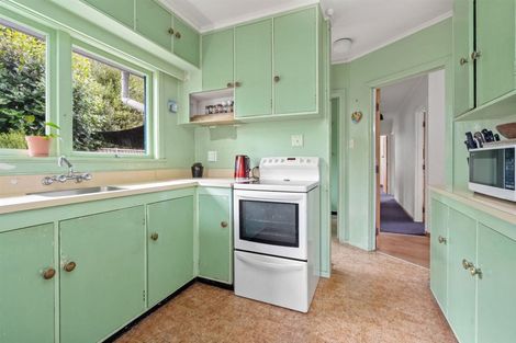 Photo of property in 5 Adams Place, Te Kamo, Whangarei, 0112