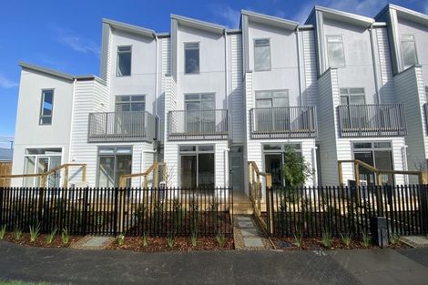 Photo of property in 588c Te Atatu Road, Te Atatu Peninsula, Auckland, 0610