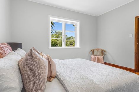 Photo of property in 7a Nathan Place, West End, Palmerston North, 4412