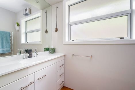 Photo of property in 36 Millhill Lane, Huntsbury, Christchurch, 8022