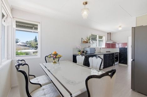 Photo of property in 14 Rangataua Street, Welcome Bay, Tauranga, 3112
