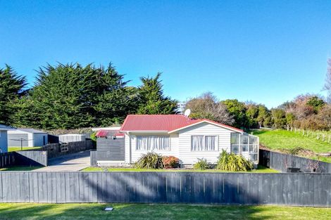 Photo of property in 18 Ahuru Street, Marton, 4710