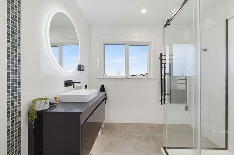 Photo of property in 23 The Companionway, Whitby, Porirua, 5024