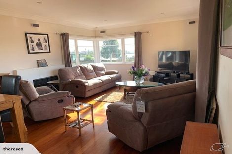 Photo of property in 22 Cliff Road, Papakura, 2110