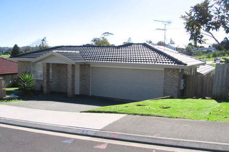 Photo of property in 25 View Ridge Drive, Ranui, Auckland, 0612