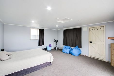 Photo of property in 6 Oxford Street, Taradale, Napier, 4112