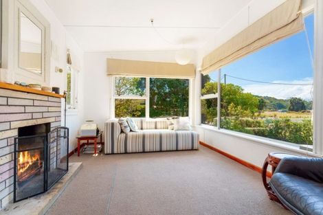Photo of property in 24 Wehiwehi Road, Matapouri, Whangarei, 0173