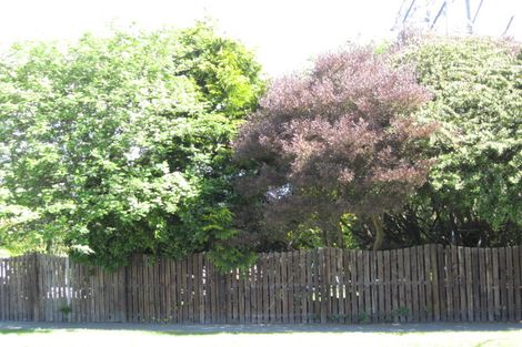 Photo of property in 23 Ambleside Drive, Burnside, Christchurch, 8053