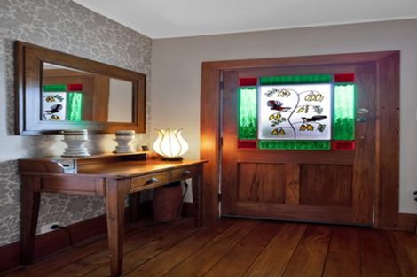 Photo of property in 13 Chilman Street, Strandon, New Plymouth, 4312