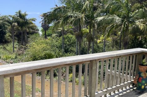 Photo of property in 54 Powells Road, Cable Bay, 0420