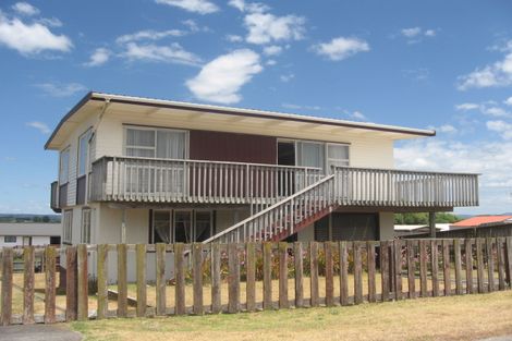 Photo of property in 38 Pukehina Parade, Pukehina, Te Puke, 3189