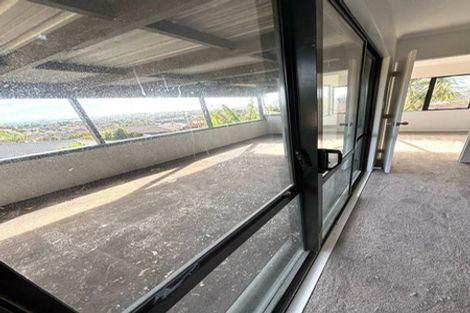 Photo of property in 14 Arrowsmith Drive, Clover Park, Auckland, 2019