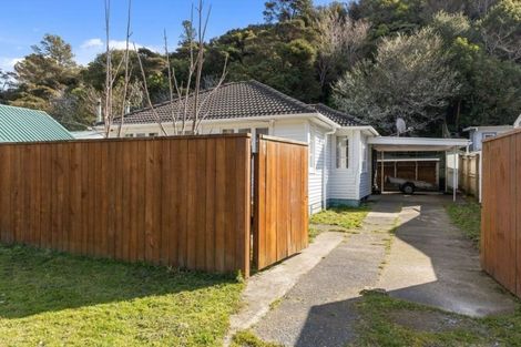 Photo of property in 55 Hair Street, Wainuiomata, Lower Hutt, 5014