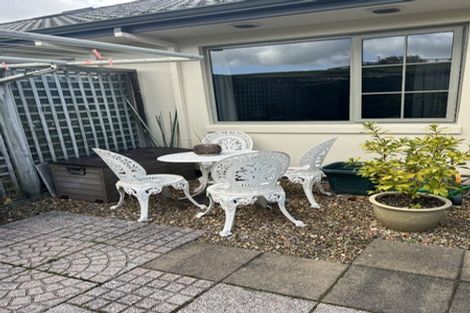 Photo of property in 5 Lakeridge Close, Rangatira Park, Taupo, 3330