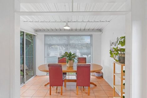 Photo of property in 18 Garvins Road, Hornby, Christchurch, 8042