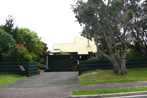 Photo of property in 98 Pacific Parade, Army Bay, Whangaparaoa, 0930