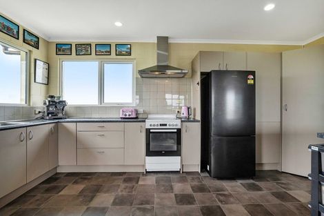 Photo of property in 204a Tai Road, Opunake, 4681