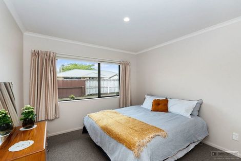 Photo of property in 166a Winchester Street, Levin, 5510