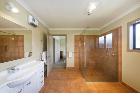 Photo of property in 10 Elly Court, Feilding, 4702